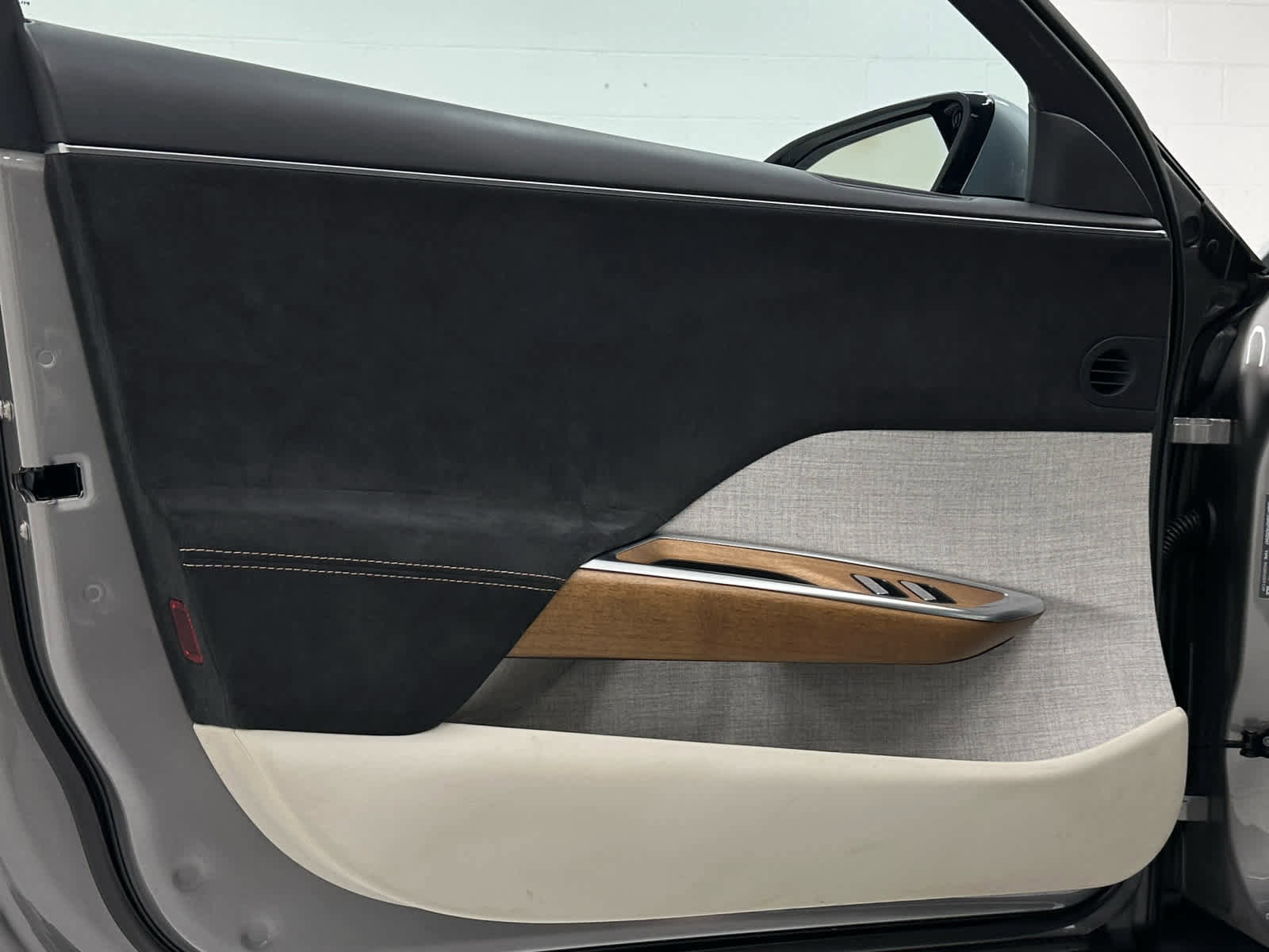 Used 2023 Lucid Air Grand Touring image 22