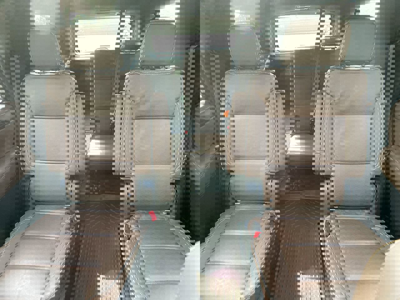 Used 2021 Chevrolet Tahoe High Country w/ Premium Package image 24