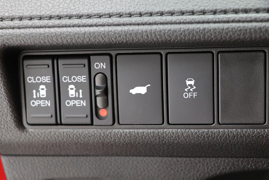 Used 2025 Honda Odyssey Sport-L image 27