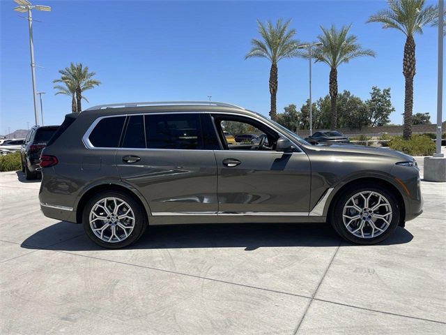 New 2026 BMW X7 xDrive40i image 5