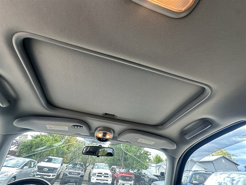 Used 2005 Chrysler PT Cruiser GT w/ Chrome Accents Group FWD image 41