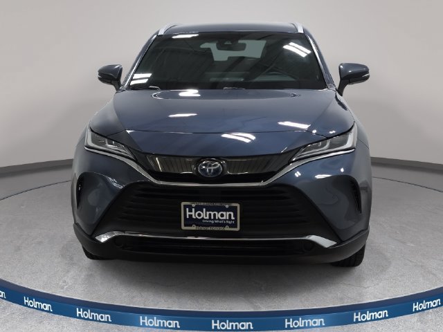 Used 2021 Toyota Venza XLE w/ Softex Package AWD/4WD image 3