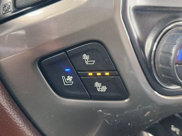 Used 2019 Chevrolet Silverado 2500 High Country w/ Duramax Plus Package AWD/4WD image 18