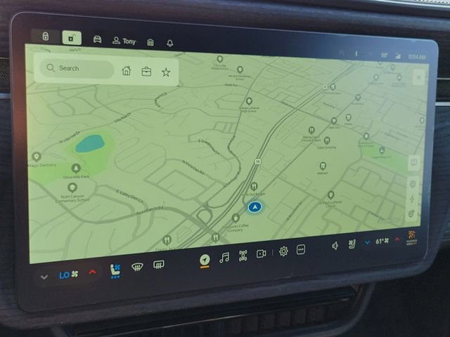 Used 2024 Rivian R1S Adventure image 9