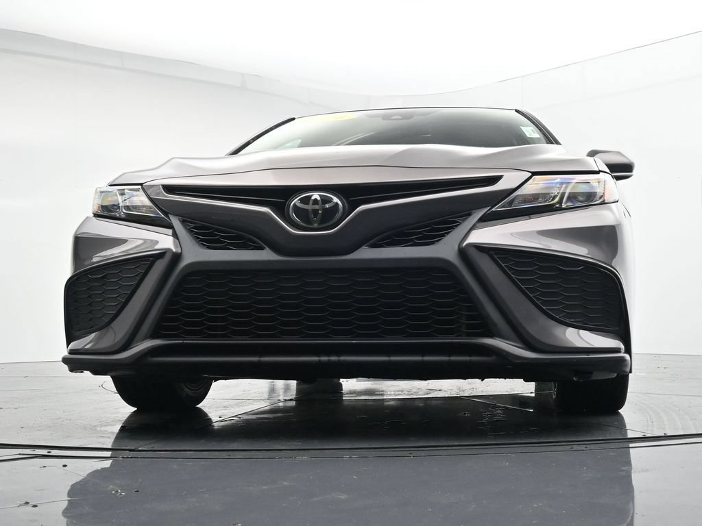 Used 2024 Toyota Camry SE FWD image 34