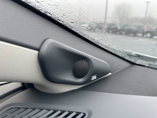 New 2026 Toyota Prius Plug-In Hybrid image 20