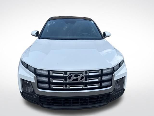 Used 2025 Hyundai Santa Cruz SE FWD image 8