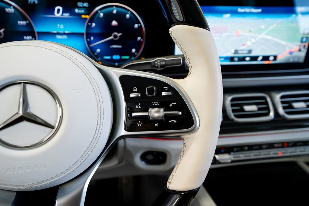 Used 2023 Mercedes-Benz Maybach GLS 600 4MATIC image 42