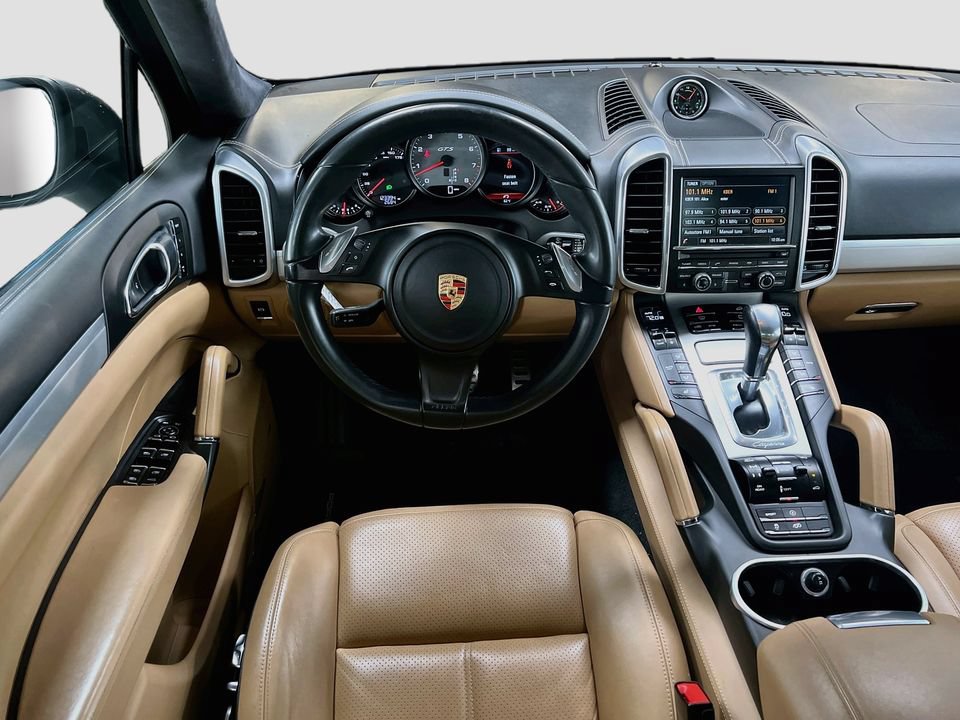 Used 2014 Porsche Cayenne GTS AWD/4WD image 25