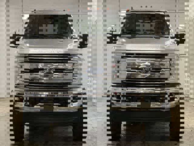 Used 2019 Ford F250 Lariat w/ Lariat Ultimate Package image 27