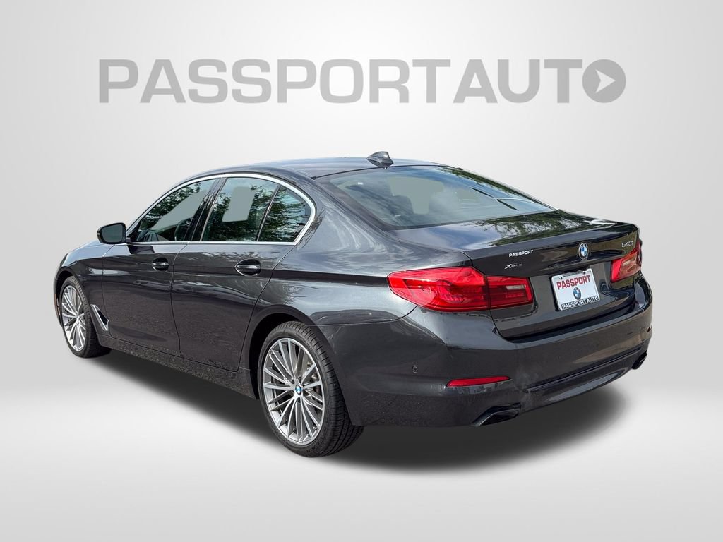 Used 2019 BMW 540i xDrive AWD/4WD image 3