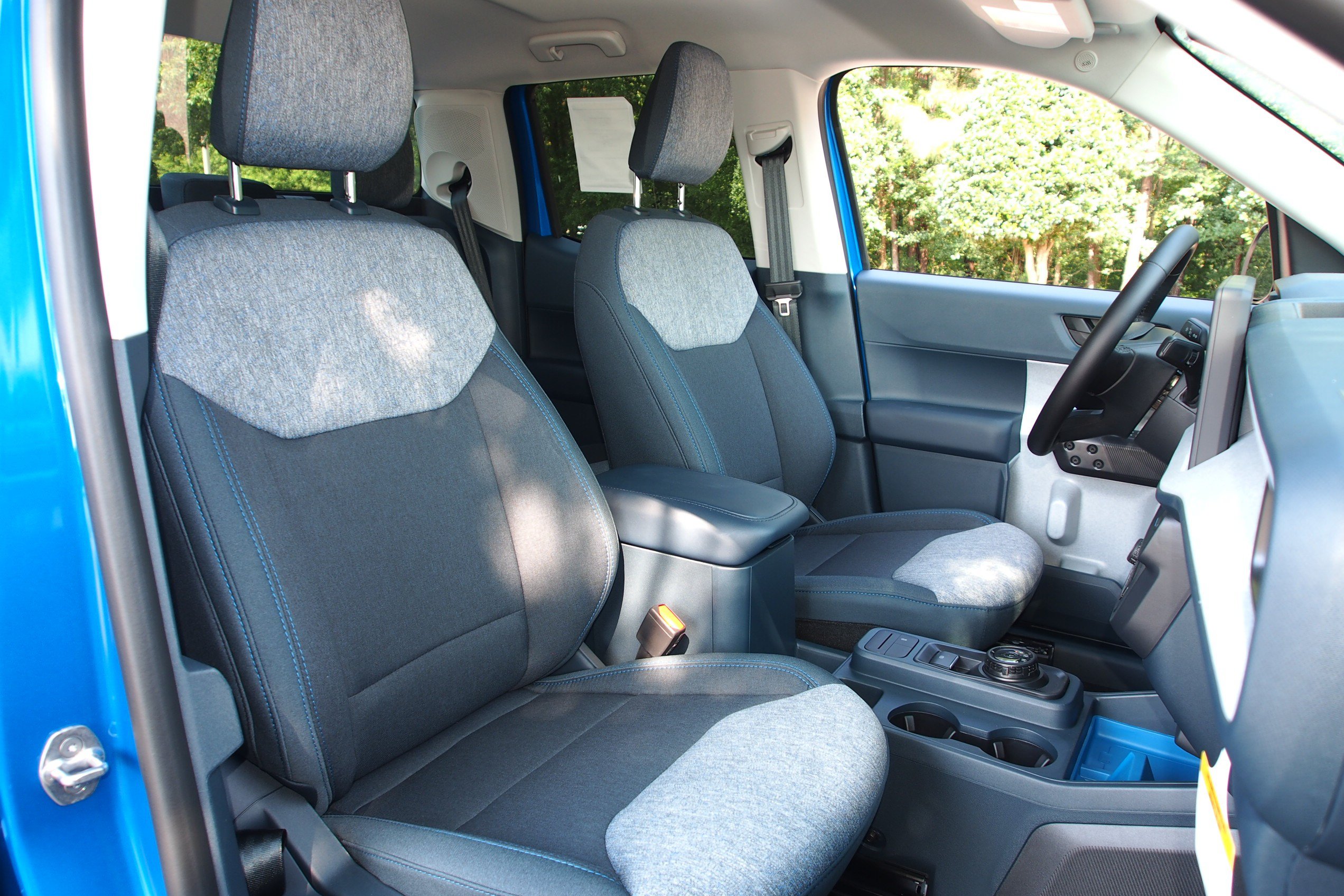 New 2026 Ford Maverick XLT w/ XLT Luxury Package FWD image 11