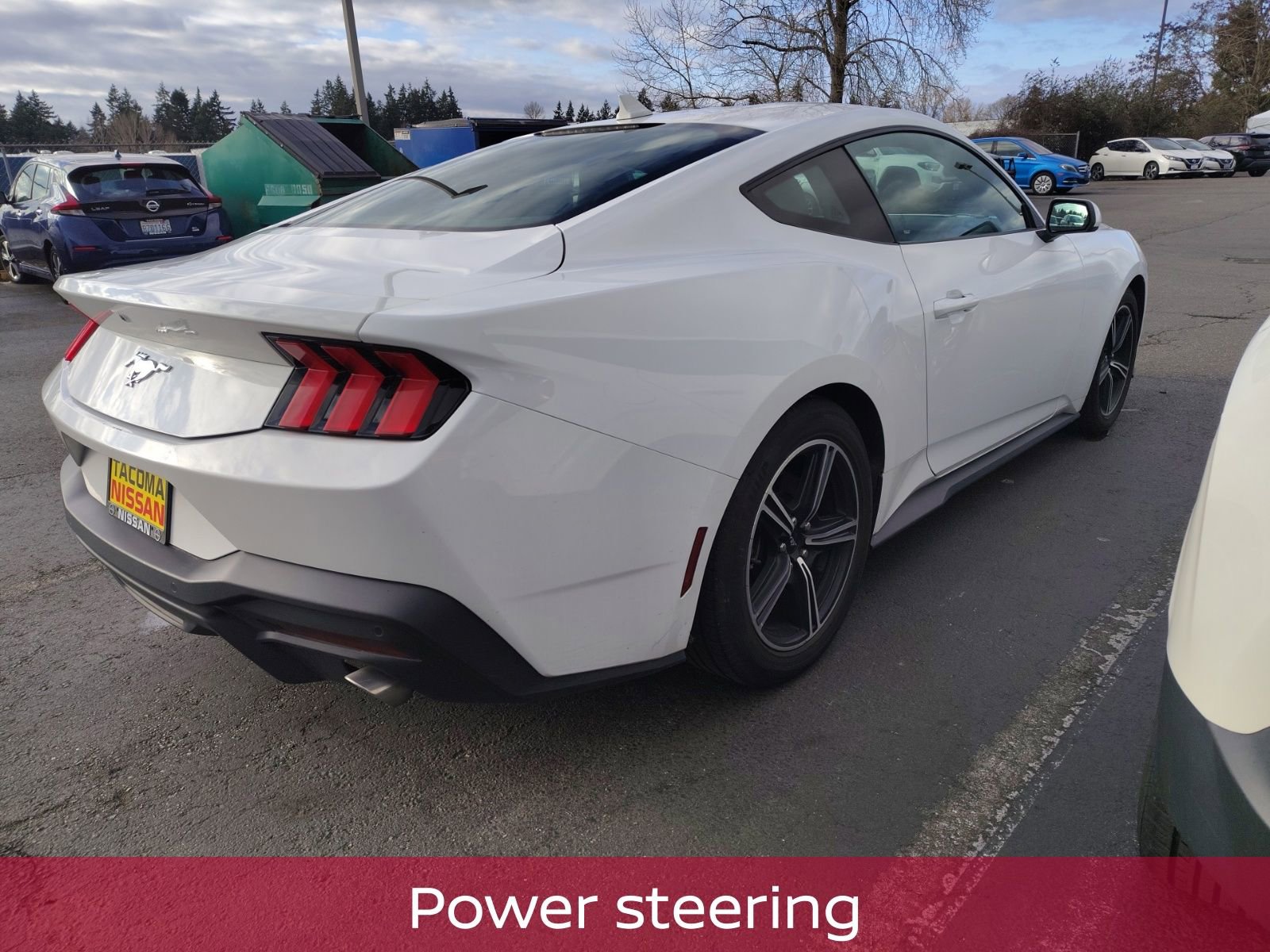 Used 2024 Ford Mustang EcoBoost image 4