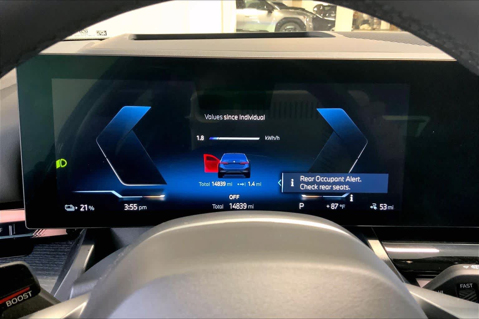 Used 2025 BMW i5 xDrive40 w/ Executive Package AWD/4WD image 25