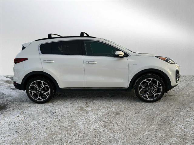 Used 2022 Kia Sportage SX image 2