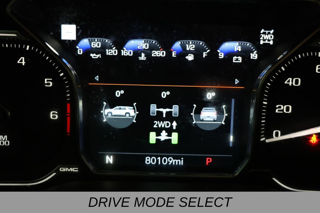 Used 2021 GMC Yukon Denali w/ LPO, Illumination Package AWD/4WD image 34