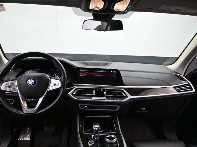 Used 2020 BMW X7 xDrive40i w/ Executive Package image 15