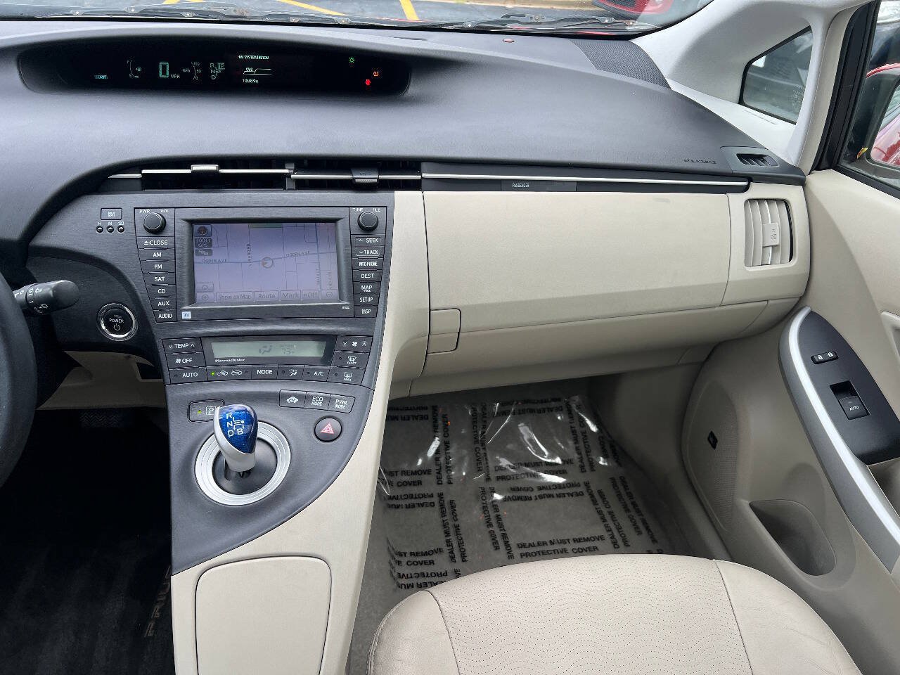 Used 2010 Toyota Prius Four w/ Solar Roof Pkg FWD image 34