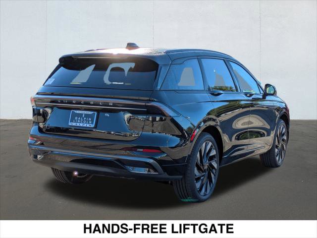 New 2026 Lincoln Nautilus Reserve w/ Jet Appearance Package image 2