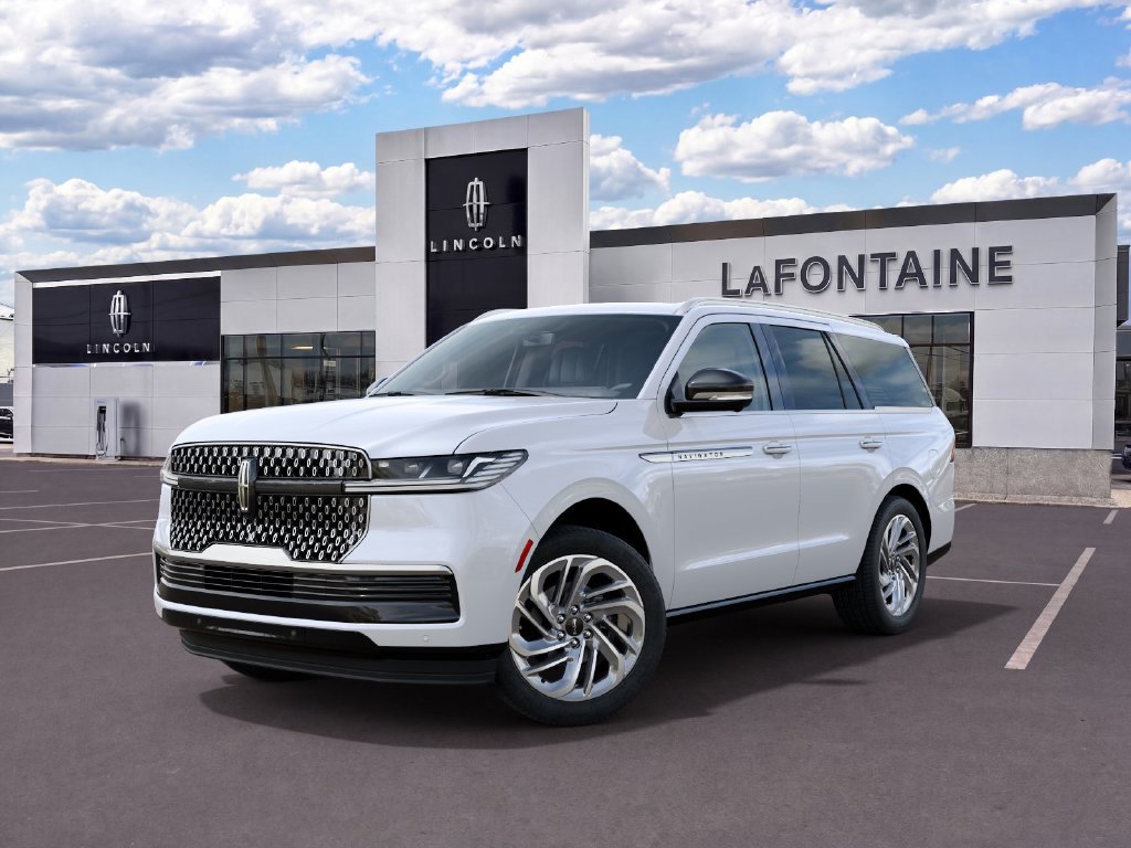New 2027 Lincoln Navigator Reserve AWD/4WD image 2