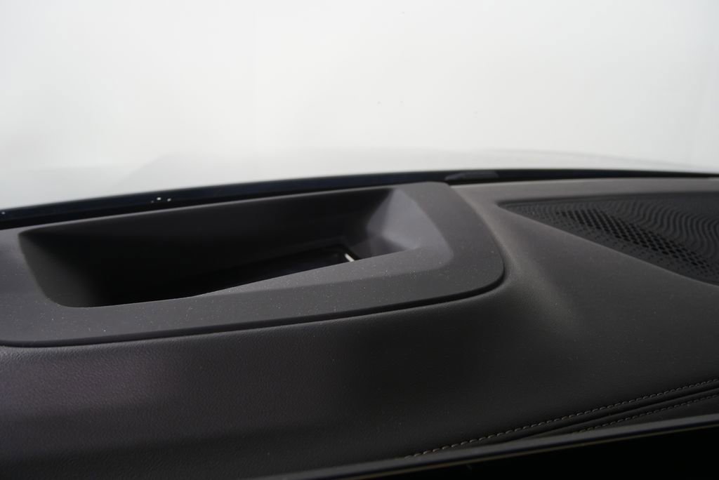 Used 2024 BMW X5 sDrive40i image 21