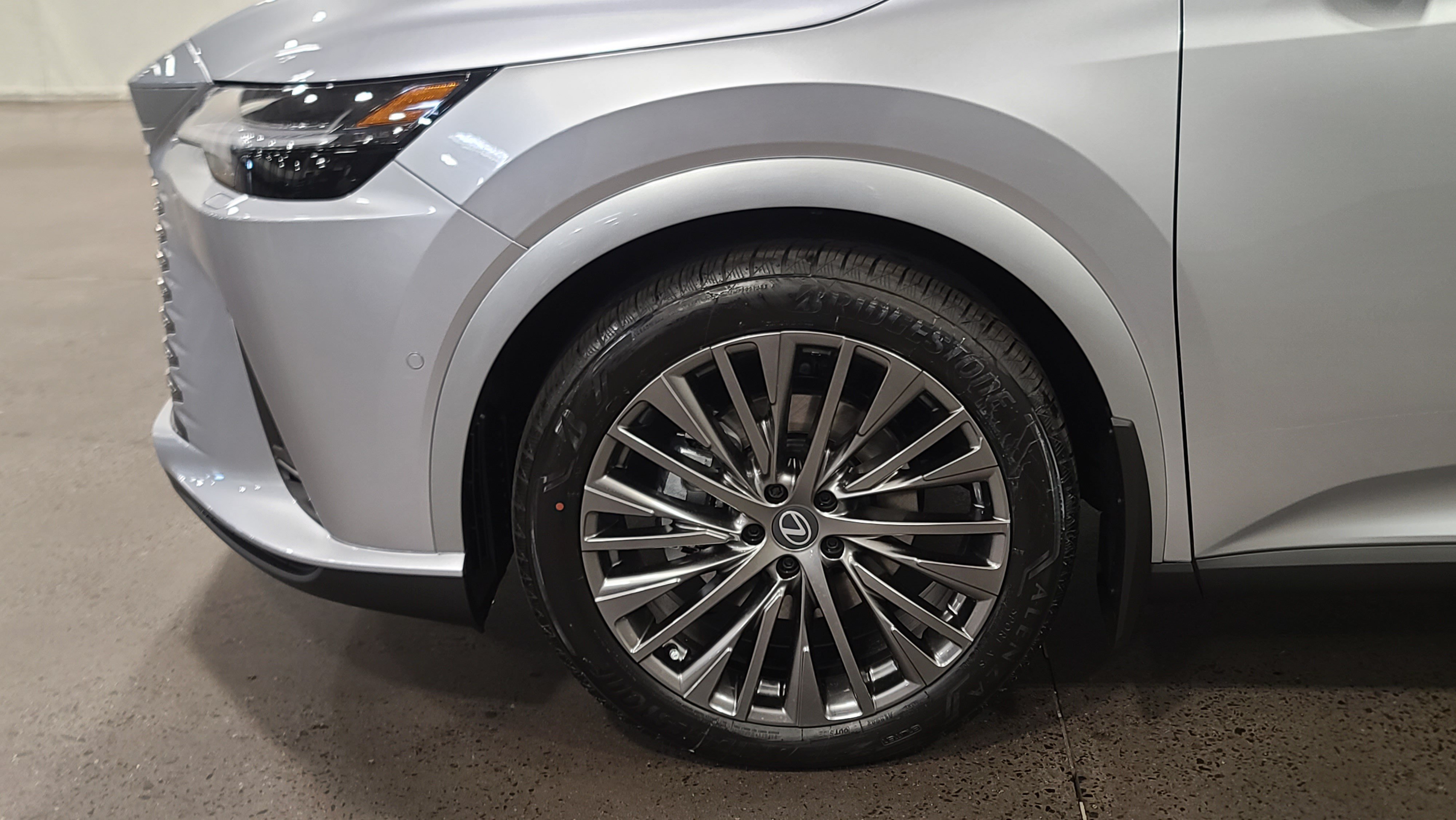 Used 2026 Lexus RX 350 AWD w/ Convenience Package image 13