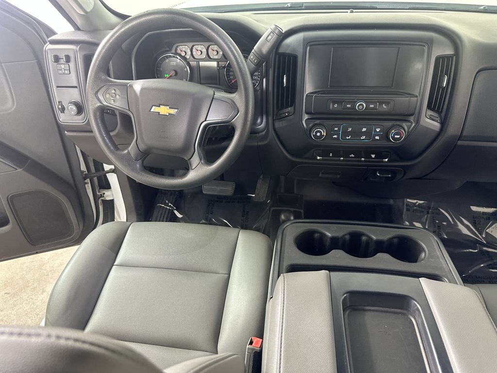 Used 2019 Chevrolet Silverado 2500 W/T w/ WT Convenience Package AWD/4WD image 17