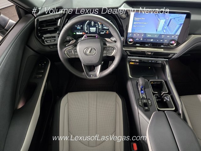 New 2026 Lexus TX 500h AWD image 9