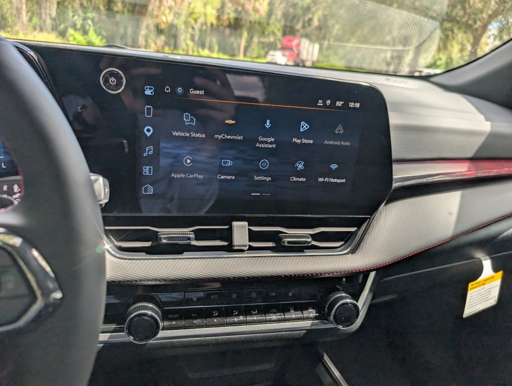 New 2027 Chevrolet Equinox RS FWD image 25