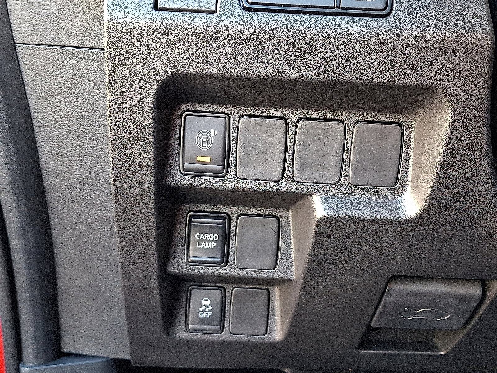 New 2026 Nissan Frontier SV w/ Tow Package image 14