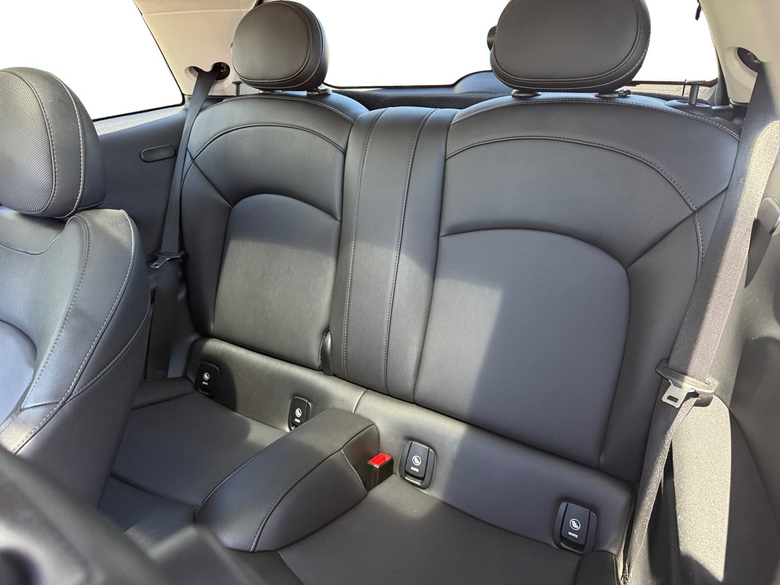 Used 2019 MINI Cooper S FWD image 16