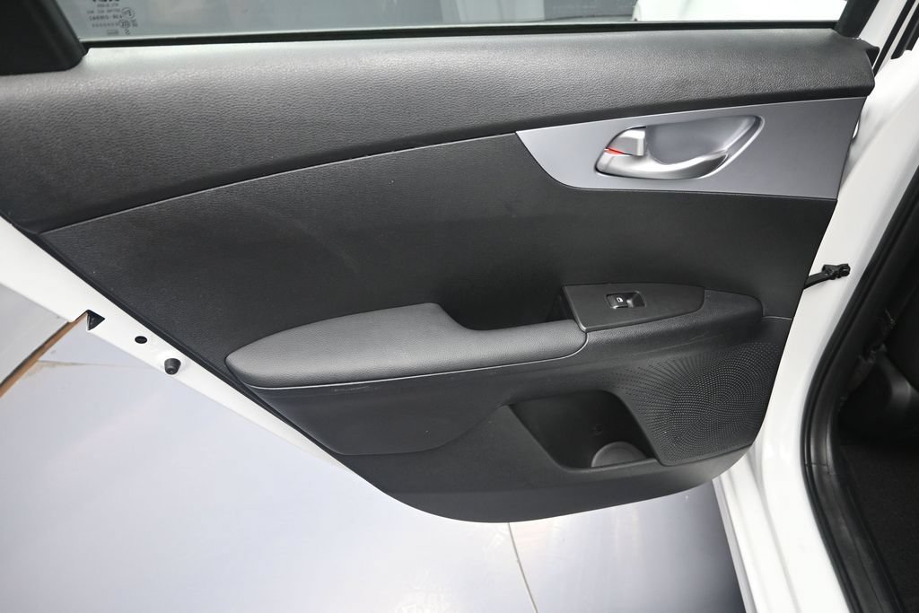 Certified 2024 Kia Forte LXS FWD image 25
