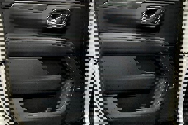 Used 2022 GMC Yukon AT4 image 23