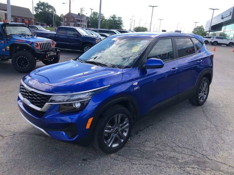 Certified 2022 Kia Seltos LX AWD/4WD image 3