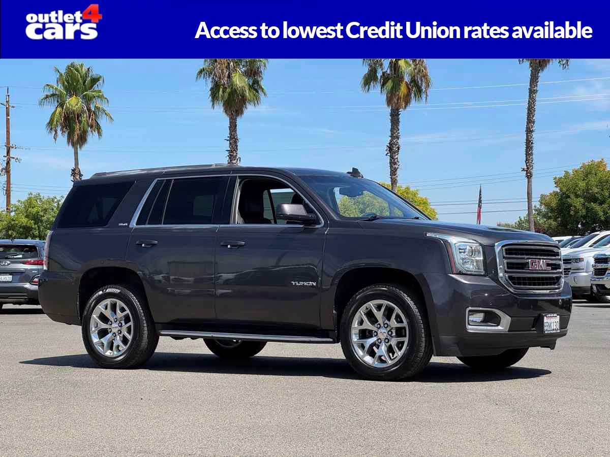 Used 2017 GMC Yukon SLE w/ SLE Value Package AWD/4WD image 1