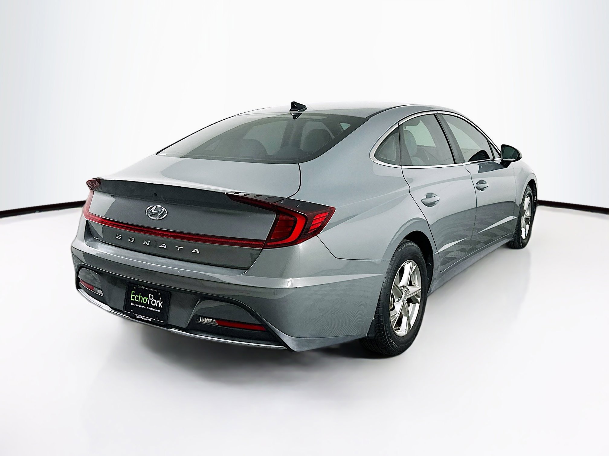 Used 2021 Hyundai Sonata SE w/ Winter Weather Package image 9