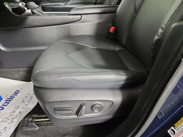 Used 2025 Toyota Grand Highlander AWD image 31