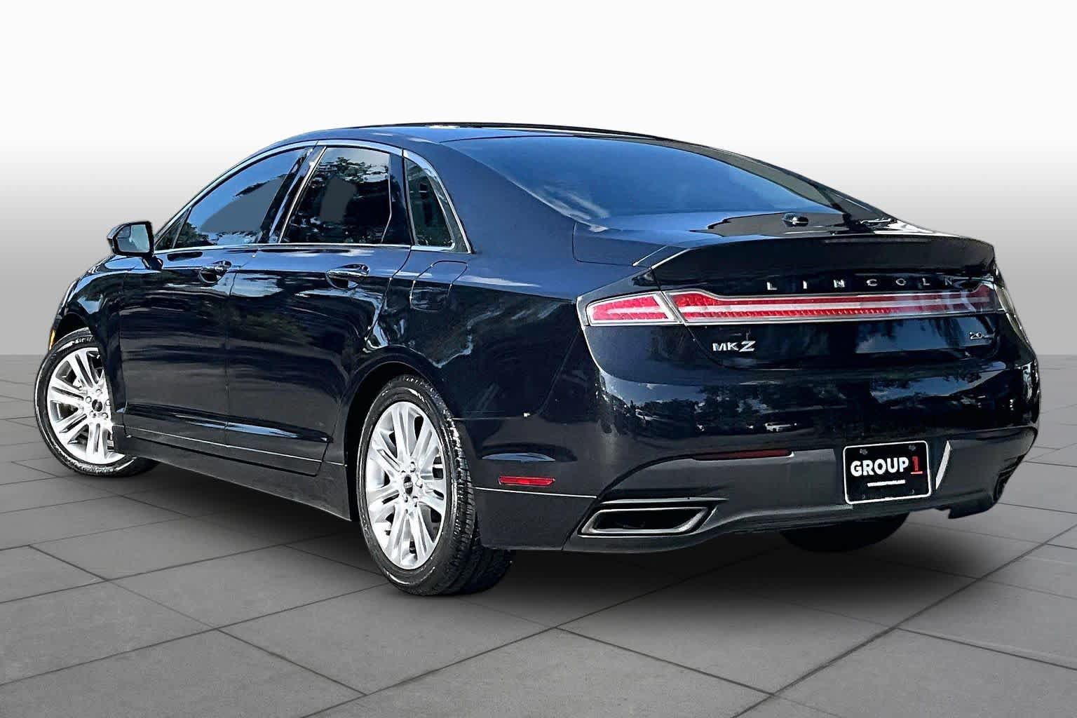 Used 2014 Lincoln MKZ FWD image 12