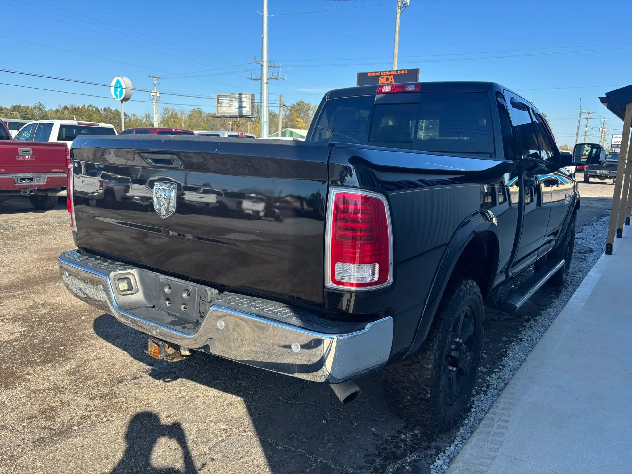 Used 2018 RAM 2500 Laramie w/ Snow Chief Group AWD/4WD image 5