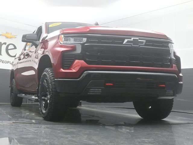 Used 2024 Chevrolet Silverado 1500 LT Trail Boss w/ Protection Package AWD/4WD image 3