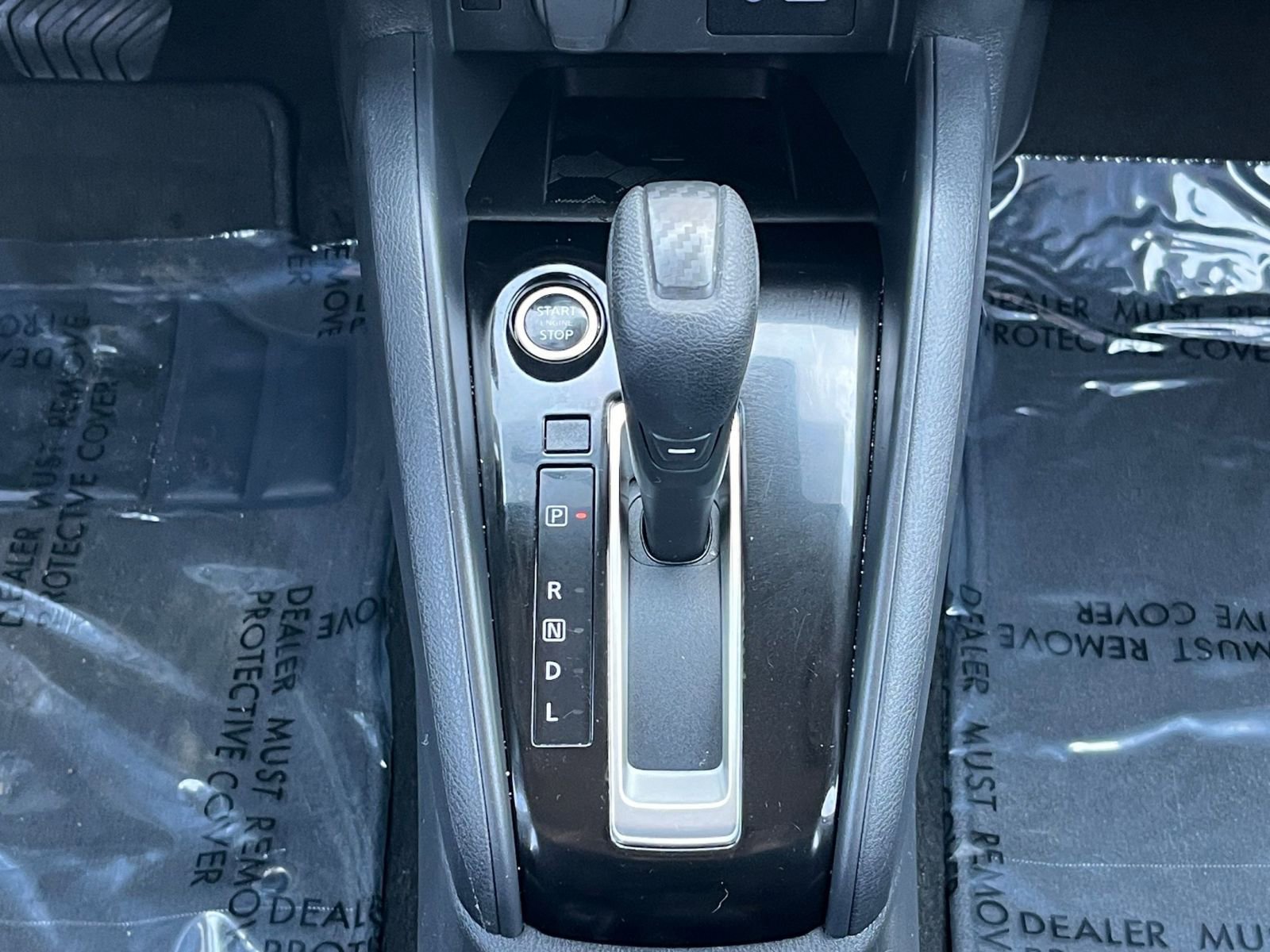 Used 2025 Nissan Versa SV image 38