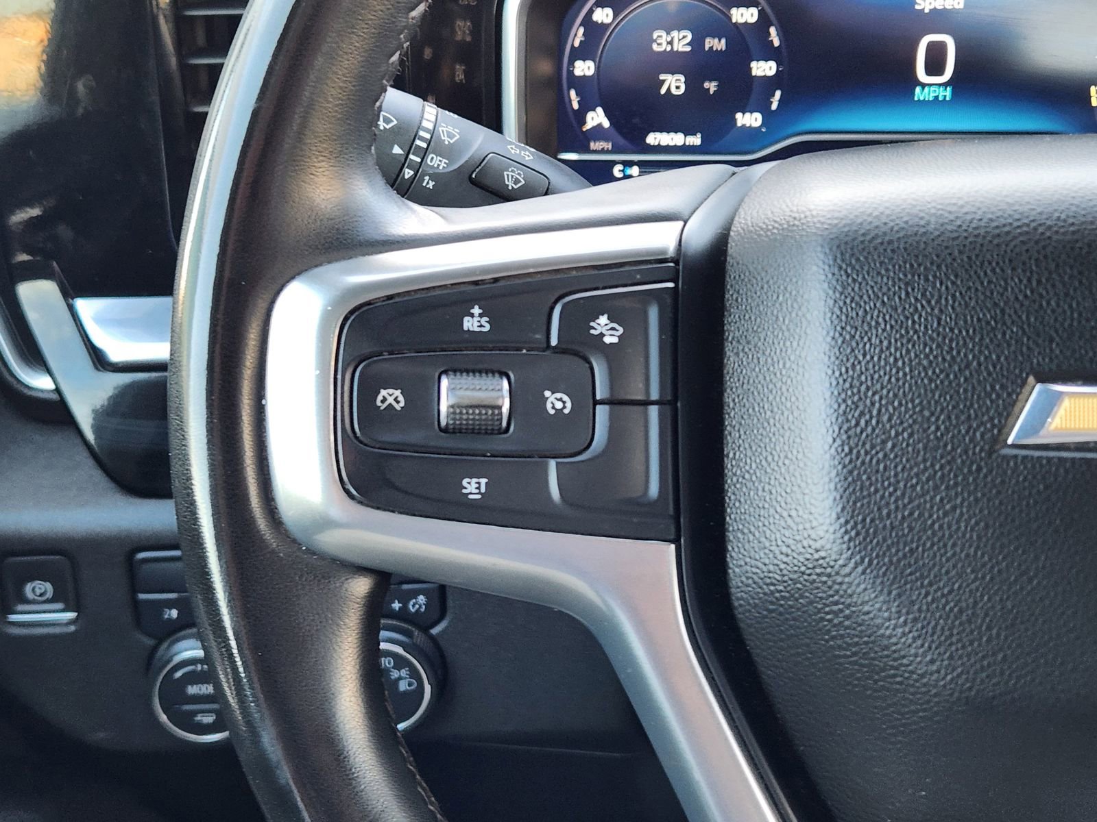 Used 2024 Chevrolet Silverado 2500 LT image 31