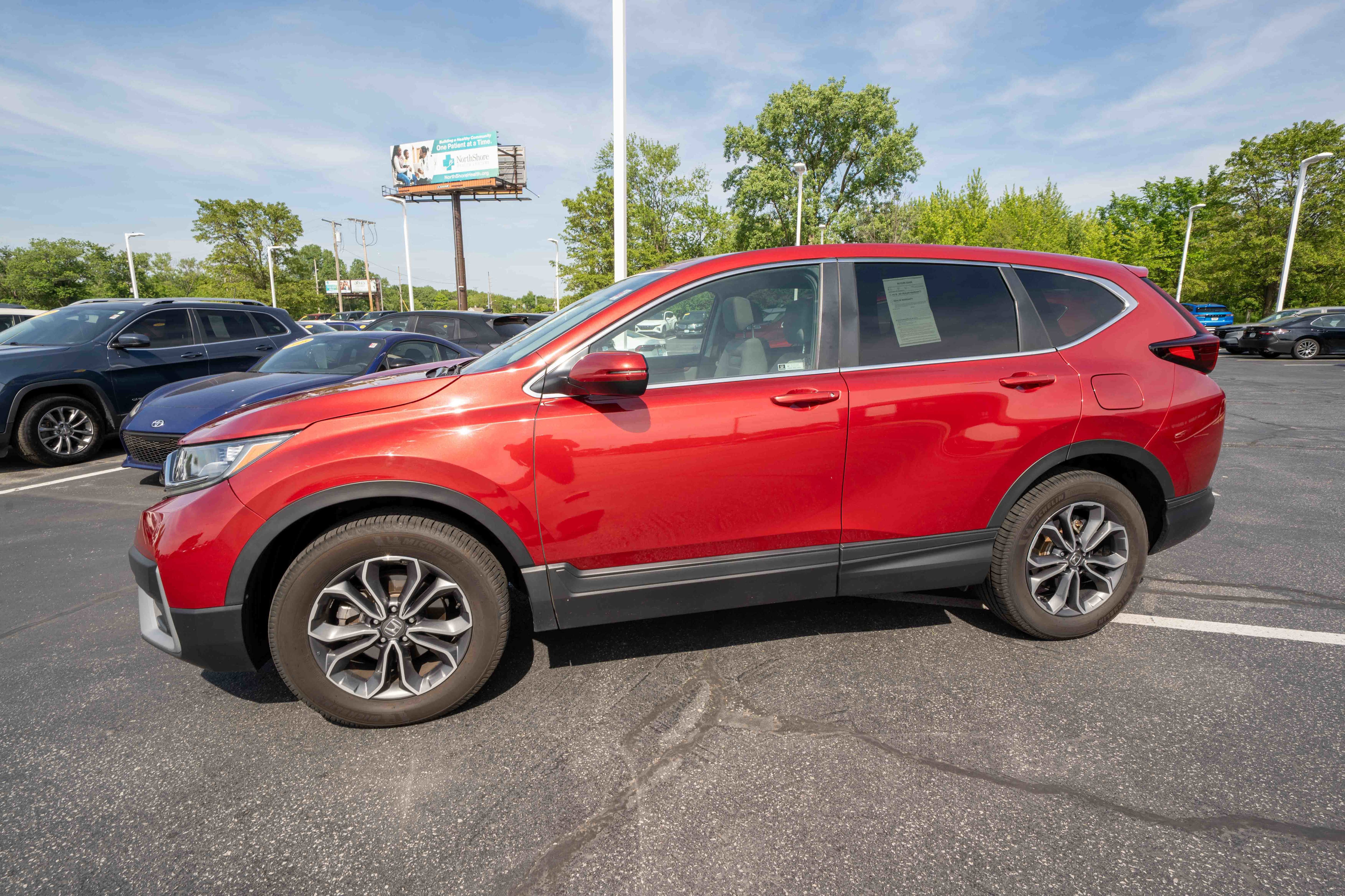 Used 2022 Honda CR-V EX image 3