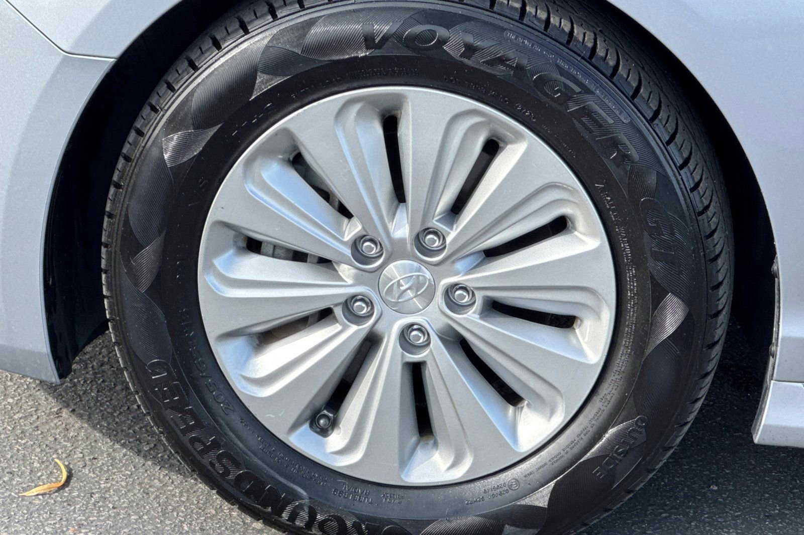 Used 2016 Hyundai Sonata SE image 11