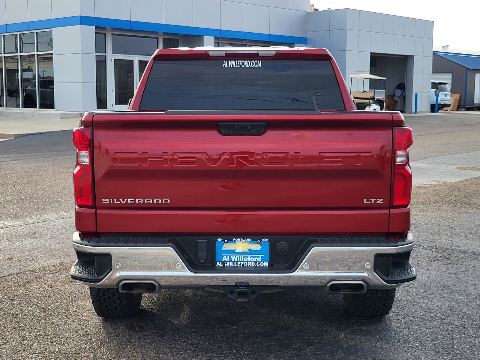 Used 2023 Chevrolet Silverado 1500 LTZ w/ Z71 Off-Road Package image 4