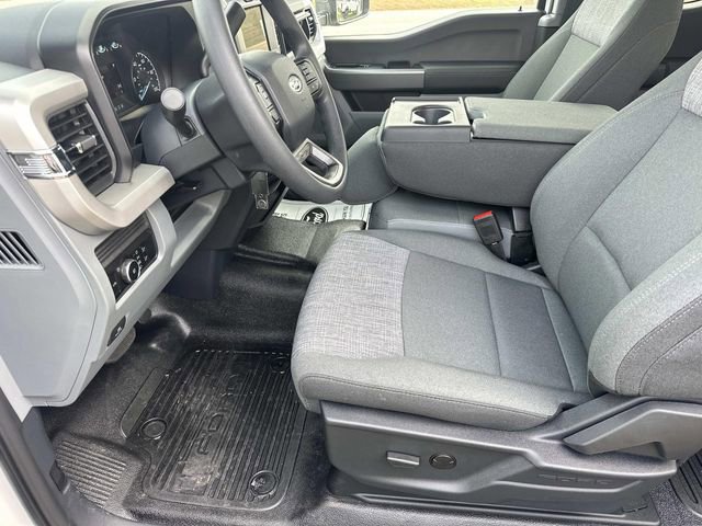 New 2026 Ford F350 XLT image 19