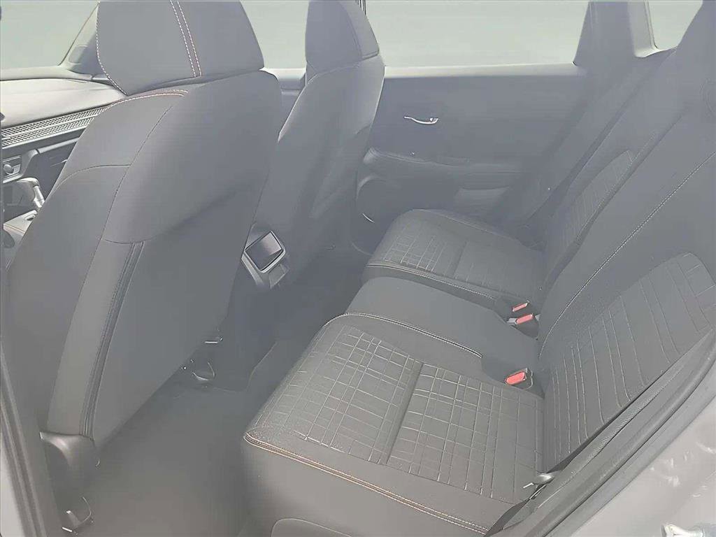 Used 2024 Honda HR-V Sport image 16