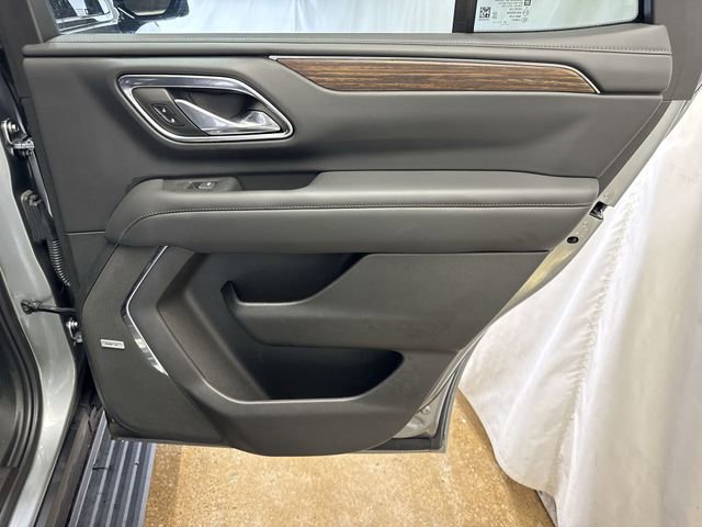 Certified 2023 Chevrolet Tahoe High Country w/ Premium Package 2 AWD/4WD image 32