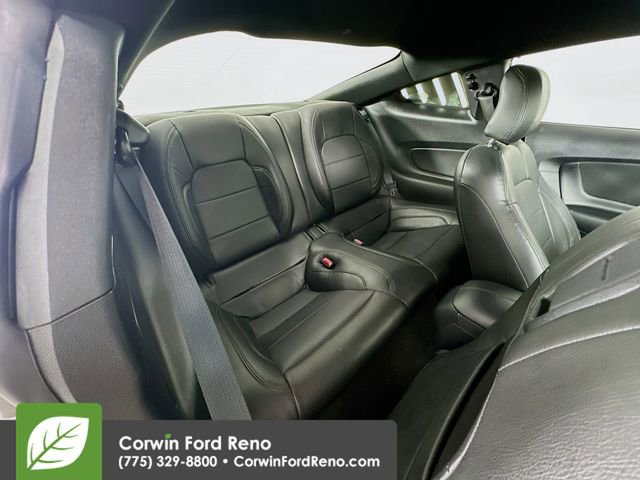 Used 2016 Ford Mustang Coupe RWD image 25