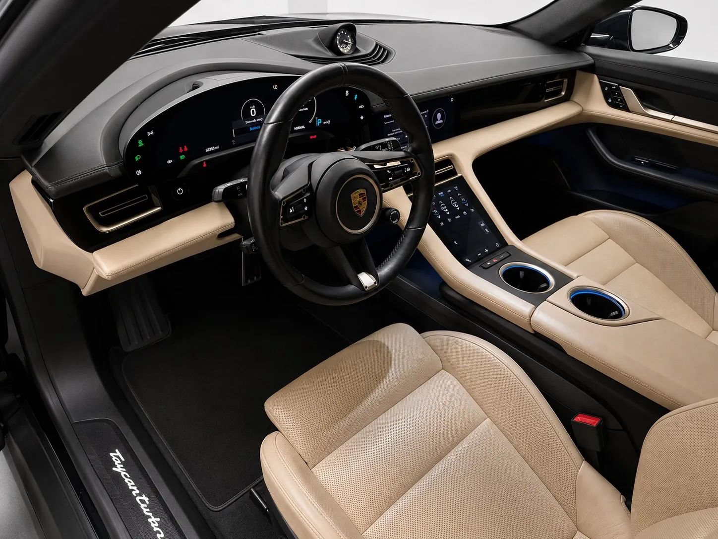 Used 2020 Porsche Taycan Turbo S AWD/4WD image 11